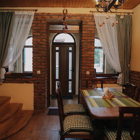 Dereviy Villa Yaremche Exterior photo